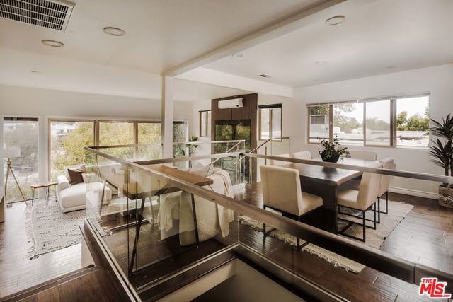 5211 Baza Avenue, Woodland Hills, CA 91364 — photo 12 of 58