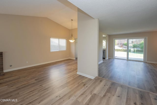 13131 Honeybee Street, Moorpark, CA 93021 — photo 33 of 36