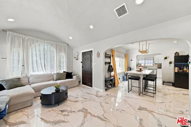 1245 N Orchard Drive, Burbank, CA 91506 — photo 12 of 54