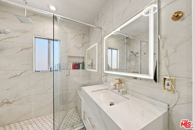 1245 N Orchard Drive, Burbank, CA 91506 — photo 19 of 54