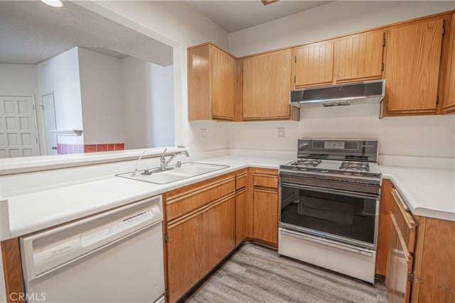 23605 Del Monte Drive 251, Valencia, CA 91355 — photo 13 of 38