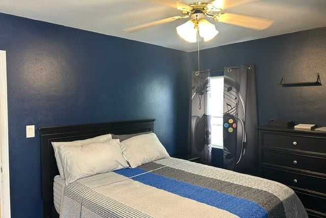 1301 S Castlegate, Compton, CA 90221 — photo 15 of 59