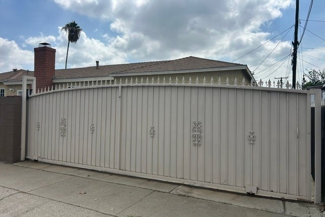 1301 S Castlegate, Compton, CA 90221 — photo 9 of 59