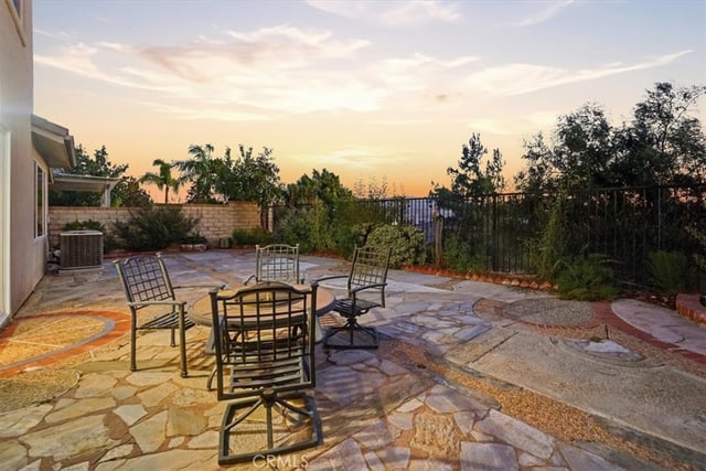 28007 Alta Vista, Valencia, CA 91355 — photo 57 of 62