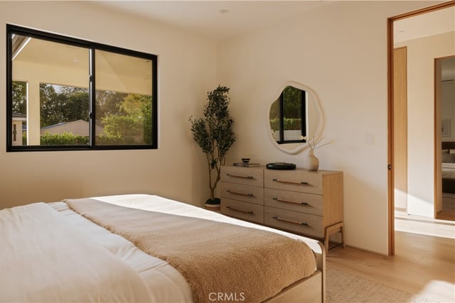 6035 Simpson Avenue, North Hollywood, CA 91606 — photo 15 of 29
