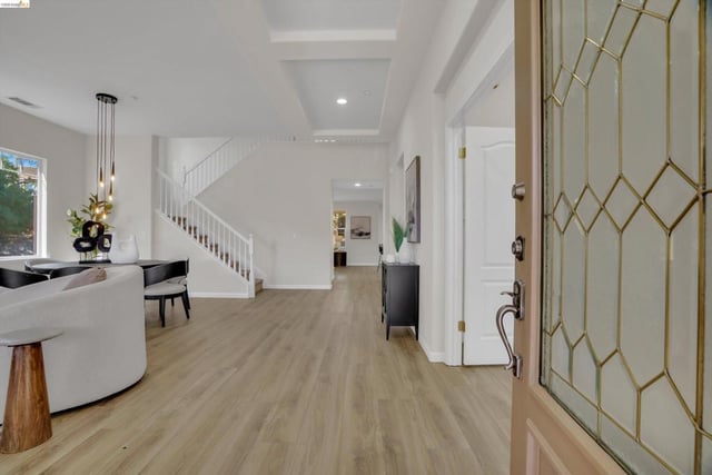 2571 Wakefield Ct, Brentwood, CA 94513 — photo 3 of 32