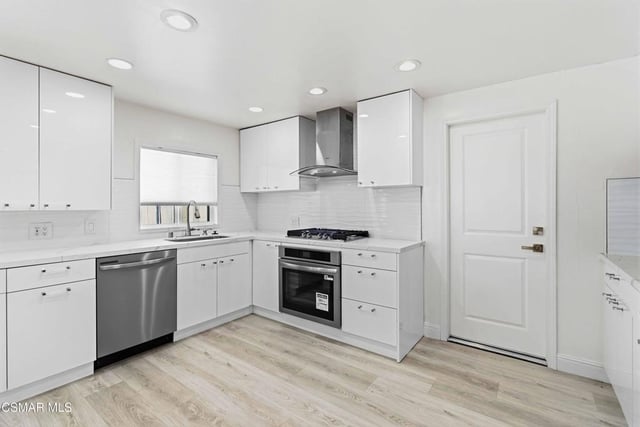 2046 Denny Street, Simi Valley, CA 93065 — photo 2 of 40