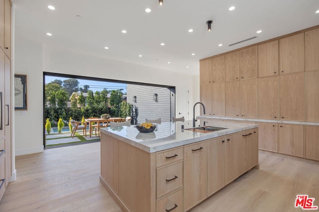1500 Louella Avenue, Venice, CA 90291 — photo 25 of 66