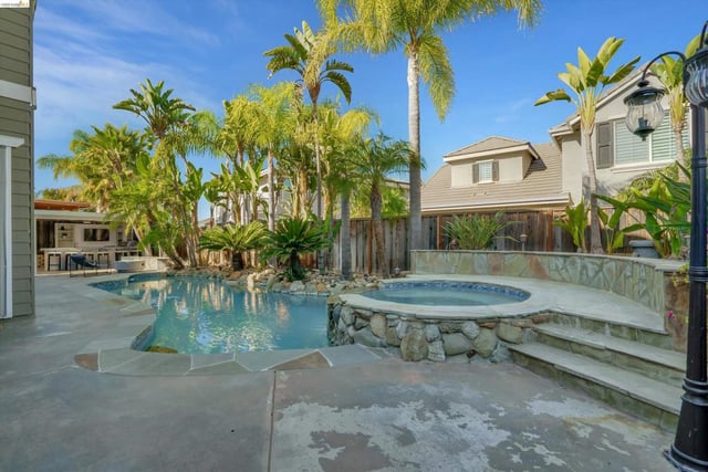 184 E Country Club, Brentwood, CA 94513 — photo 28 of 35
