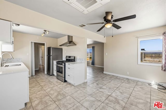 48761 110th Street, Lancaster, CA 93536 — photo 6 of 11
