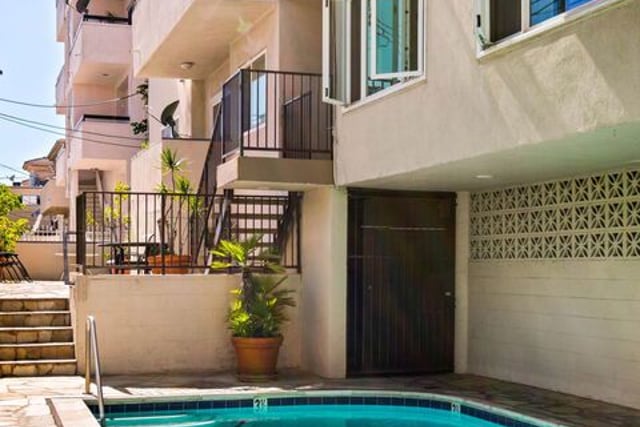 11820 Mayfield Avenue 105, Los Angeles, CA 90049 — photo 43 of 56