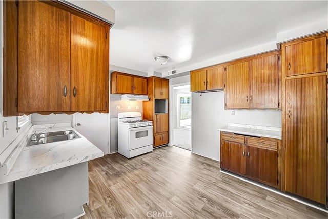 1438 W Avenue H-14, Lancaster, CA 93534 — photo 11 of 38