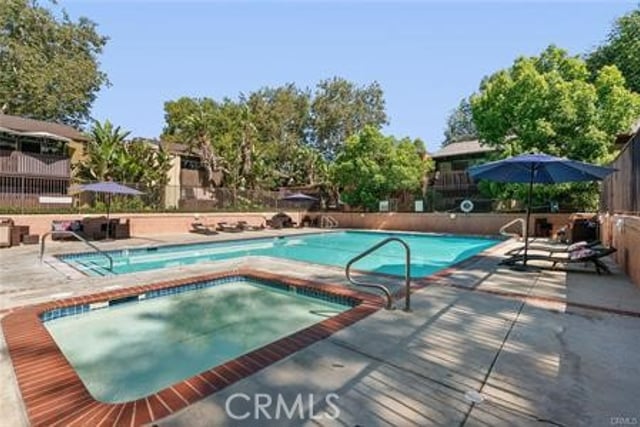 18350 Hatteras 224, Tarzana, CA 91356 — photo 23 of 26