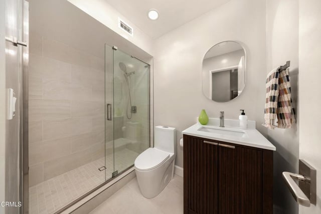 21500 Califa Street 143, Woodland Hills, CA 91367 — photo 14 of 28
