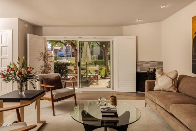21500 Califa Street 143, Woodland Hills, CA 91367 — photo 7 of 28