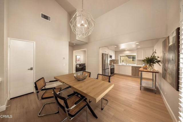 21500 Califa Street 143, Woodland Hills, CA 91367 — photo 8 of 28