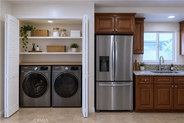 16827 S Raymond Avenue, Gardena, CA 90247 — photo 19 of 65