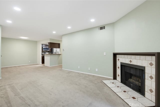 460 Oak Street 215, Glendale, CA 91204 — photo 9 of 28