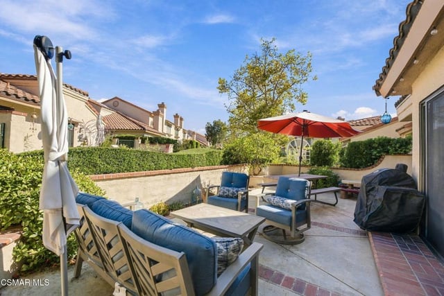 330 Country Club Drive A, Simi Valley, CA 93065 — photo 27 of 28