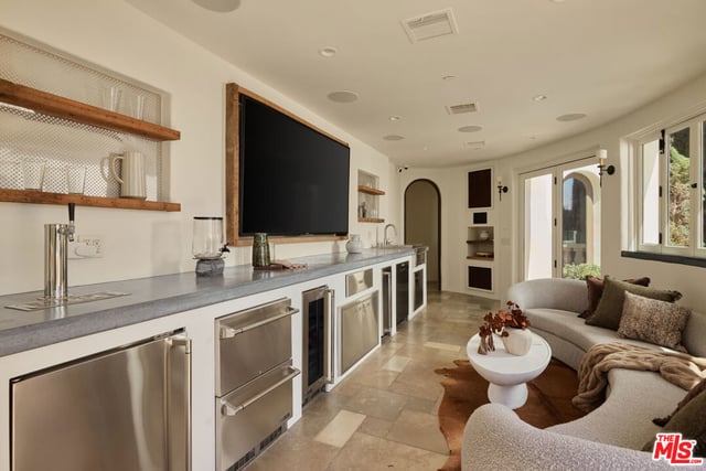 1588 Viewsite Drive, Los Angeles, CA 90069 — photo 18 of 35