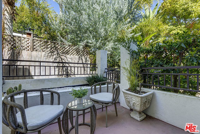 2512 28th Street 110, Santa Monica, CA 90405 — photo 11 of 31
