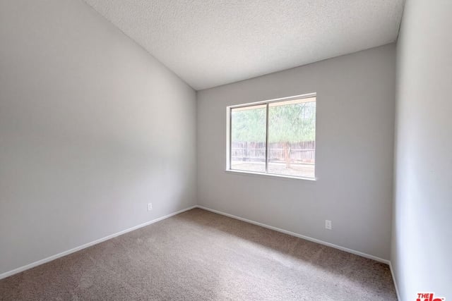545 Spruce Court, Palmdale, CA 93550 — photo 12 of 18