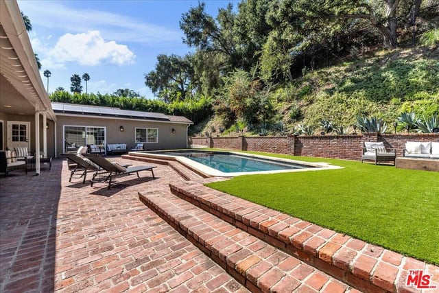 3741 Royal Woods Drive, Sherman Oaks, CA 91403 — photo 31 of 38
