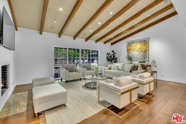 3741 Royal Woods Drive, Sherman Oaks, CA 91403 — photo 6 of 38