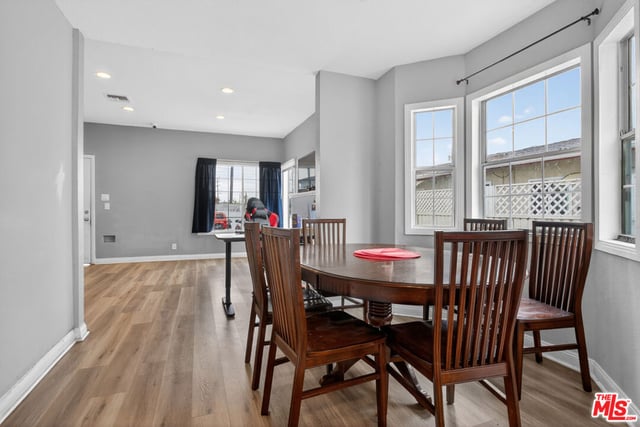 6427 Klump Avenue, North Hollywood, CA 91606 — photo 12 of 37