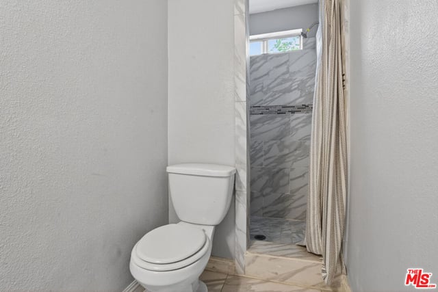 6427 Klump Avenue, North Hollywood, CA 91606 — photo 27 of 37