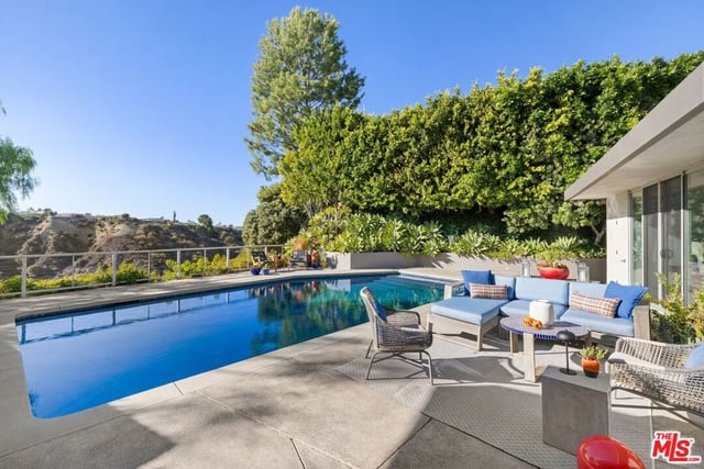 3523 Beverly Ridge Drive, Sherman Oaks, CA 91423 — photo 24 of 29