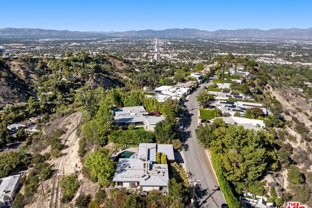 3523 Beverly Ridge Drive, Sherman Oaks, CA 91423 — photo 29 of 29