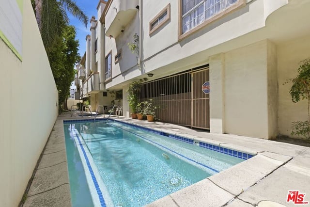 11110 Camarillo Street 122, North Hollywood, CA 91602 — photo 32 of 44