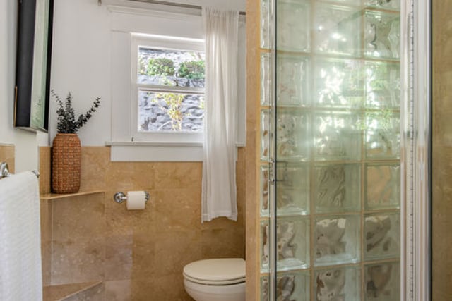 1923 Mayview Drive, Los Angeles, CA 90027 — photo 14 of 33