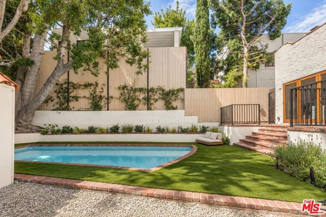 939 N Wetherly Drive, West Hollywood, CA 90069 — photo 28 of 34