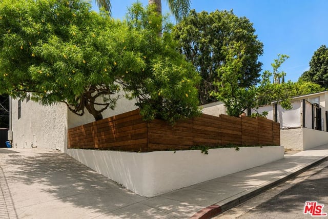 939 N Wetherly Drive, West Hollywood, CA 90069 — photo 32 of 34