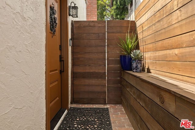 939 N Wetherly Drive, West Hollywood, CA 90069 — photo 7 of 34