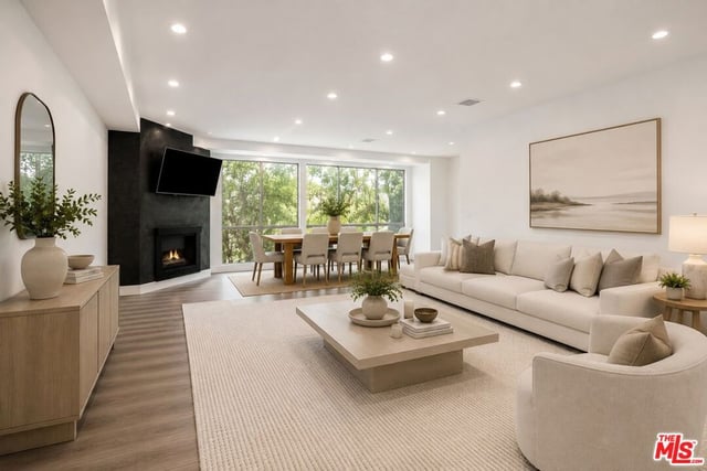 441 N Oakhurst Drive 304, Beverly Hills, CA 90210 — photo 6 of 18