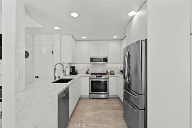 25735 Perlman Place H, Stevenson Ranch, CA 91381 — photo 11 of 46