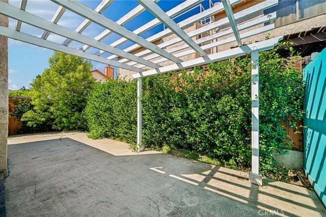 9930 Owensmouth Avenue 10, Chatsworth, CA 91311 — photo 34 of 52