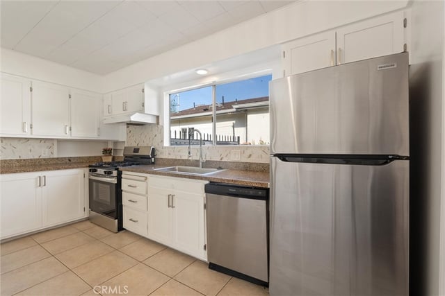 2925 Military Avenue, Los Angeles, CA 90064 — photo 13 of 43