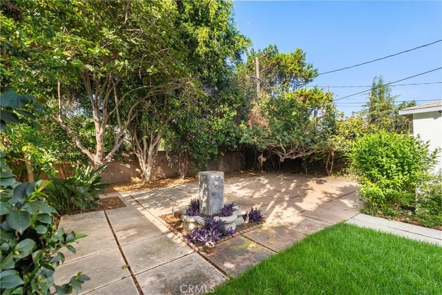2925 Military Avenue, Los Angeles, CA 90064 — photo 32 of 43