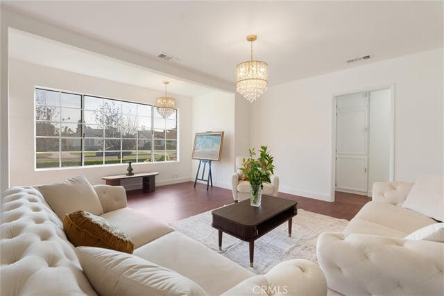 2925 Military Avenue, Los Angeles, CA 90064 — photo 8 of 43