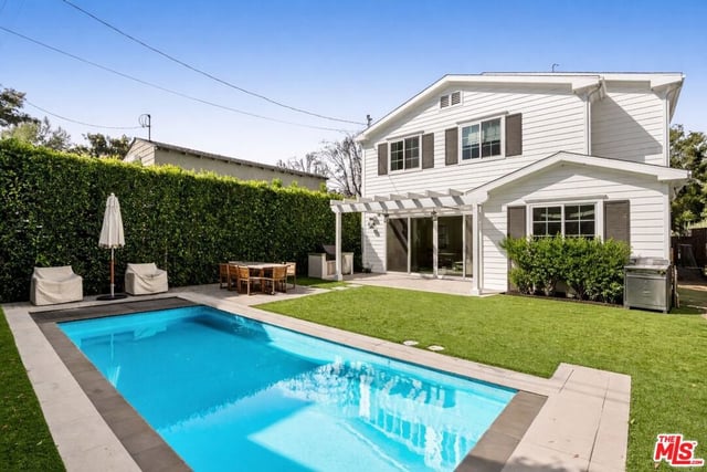 11380 Waterford St, Los Angeles, CA 90049 — photo 3 of 29