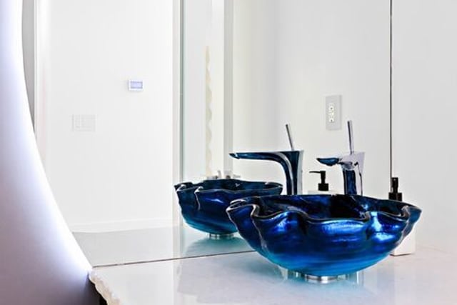 1124 Summit Drive, Beverly Hills, CA 90210 — photo 14 of 30