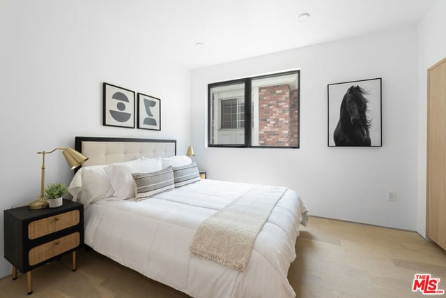 1361 Kelton Avenue 203, Los Angeles, CA 90024 — photo 19 of 27