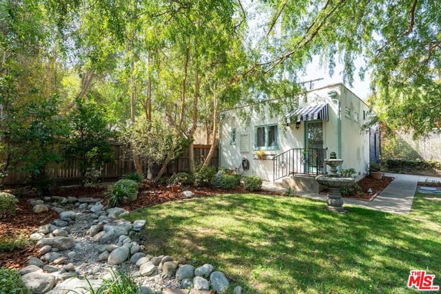 150 Arlington Drive, Pasadena, CA 91105 — photo 31 of 37