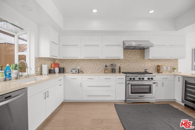 8755 Skyline Drive, Los Angeles, CA 90046 — photo 40 of 55