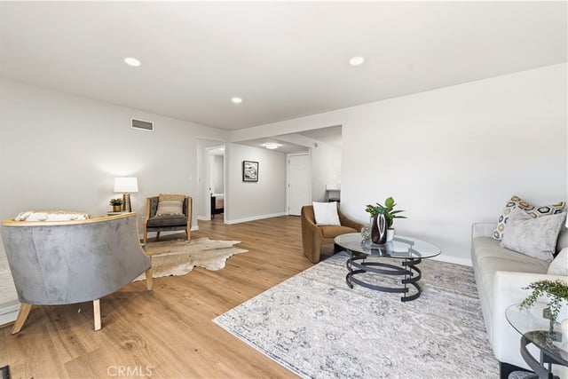 3316 Dalhart, Simi Valley, CA 93063 — photo 11 of 51