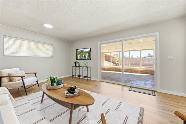 3316 Dalhart, Simi Valley, CA 93063 — photo 14 of 51